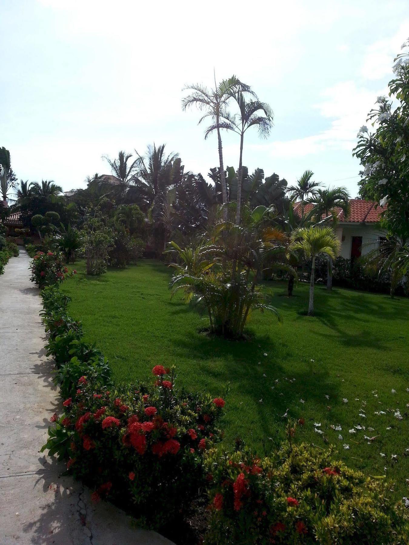 Soficu Hotel El Eden Dominicus Bayahibe Exterior photo